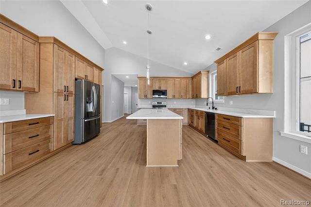 29668 Old North River Road, Harrison Twp, MI 48045
