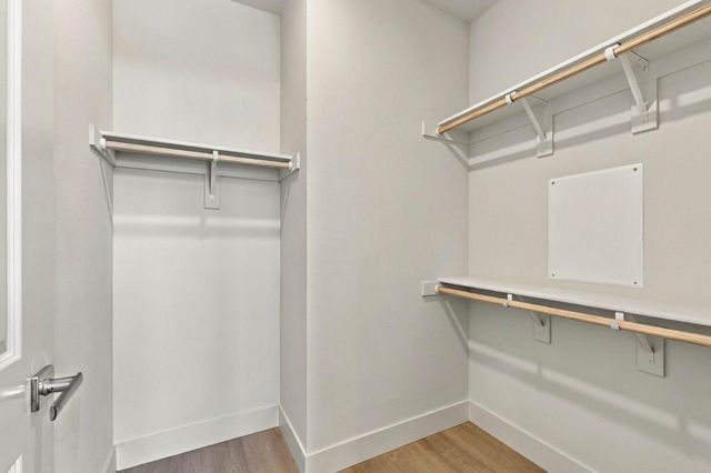561 San Pasqual Terrace 4, Sunnyvale, CA 94085
