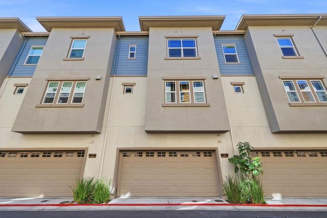 561 San Pasqual Terrace 4, Sunnyvale, CA 94085