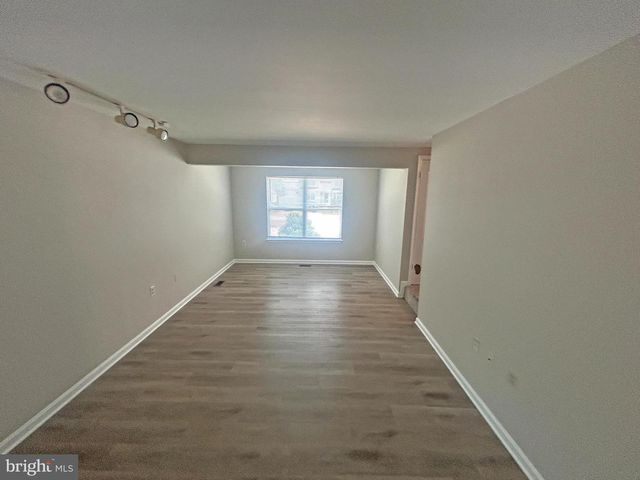 6 GROSVENOR CT, Reisterstown, MD 21136