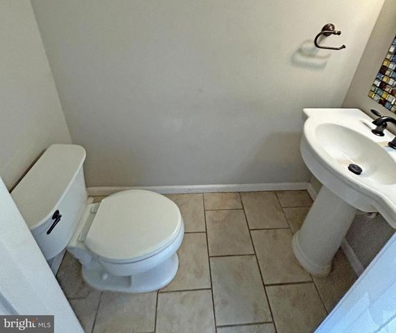 6 GROSVENOR CT, Reisterstown, MD 21136
