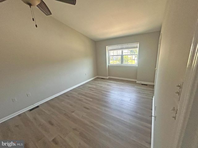 6 GROSVENOR CT, Reisterstown, MD 21136