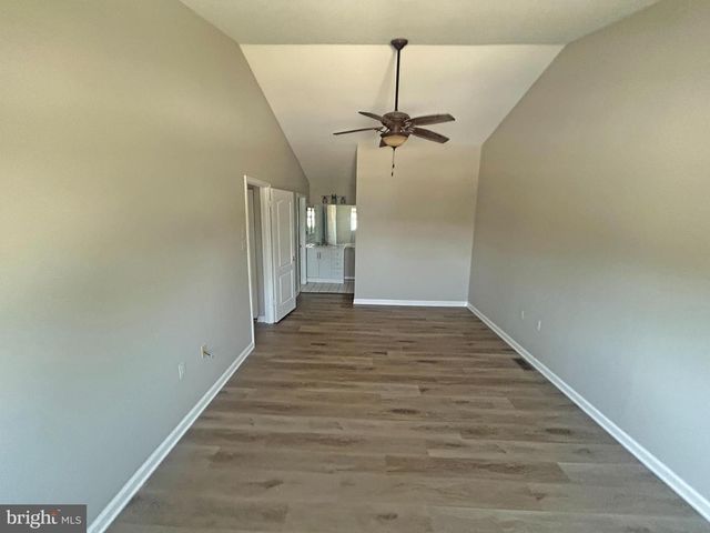 6 GROSVENOR CT, Reisterstown, MD 21136