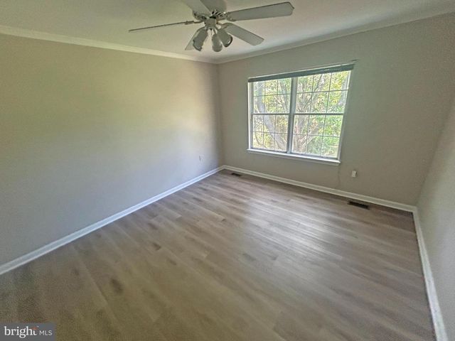 6 GROSVENOR CT, Reisterstown, MD 21136