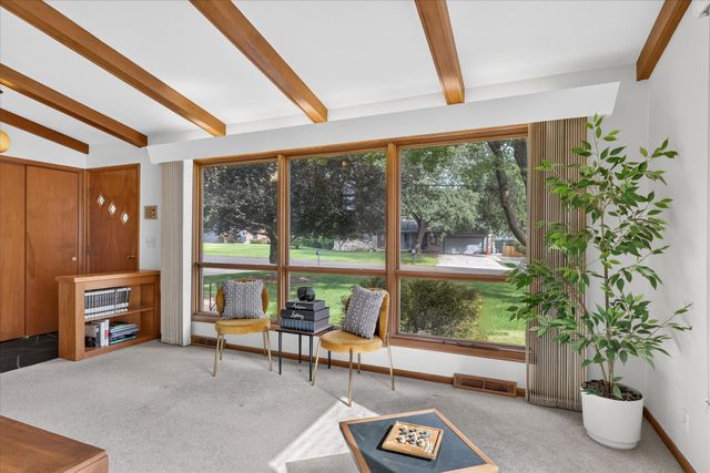 5073 Hillwood Court Se, City Of Kentwood, MI 49508