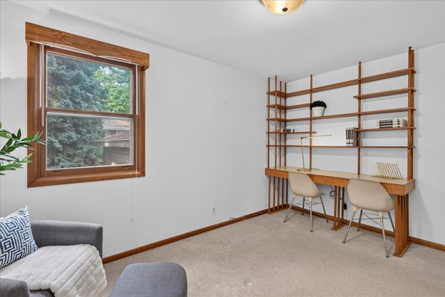5073 Hillwood Court Se, City Of Kentwood, MI 49508