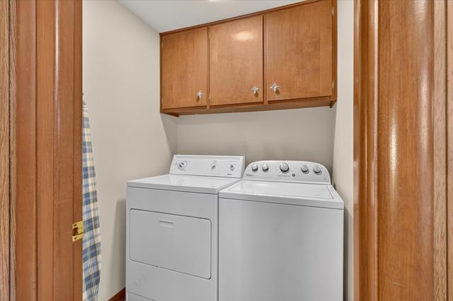 5073 Hillwood Court Se, City Of Kentwood, MI 49508