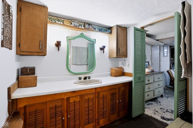 6025 Manker Street, Indianapolis, IN 46227