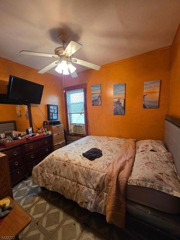 266 Madison St, Passaic City, NJ 07055