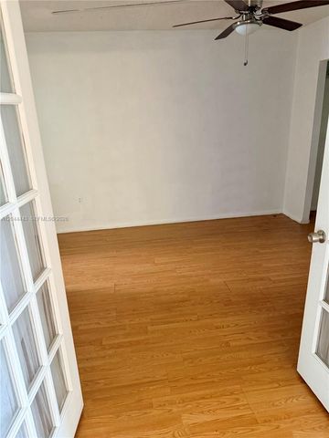 1780 NE 191st St 704-2, Miami, FL 33179