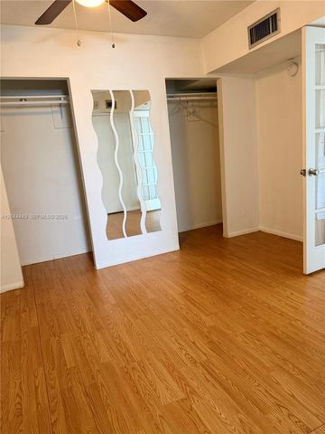 1780 NE 191st St 704-2, Miami, FL 33179