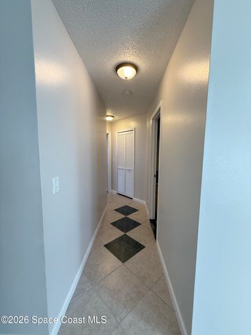 866 Hanau Avenue NW, Palm Bay, FL 32907