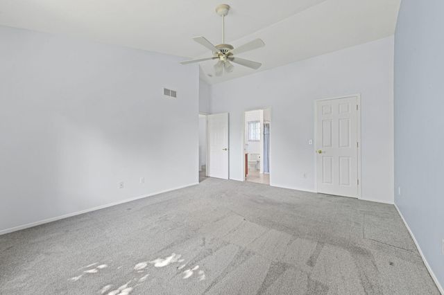 6640 Deerhurst Drive, Westland, MI 48185