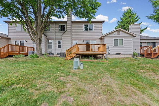 6640 Deerhurst Drive, Westland, MI 48185