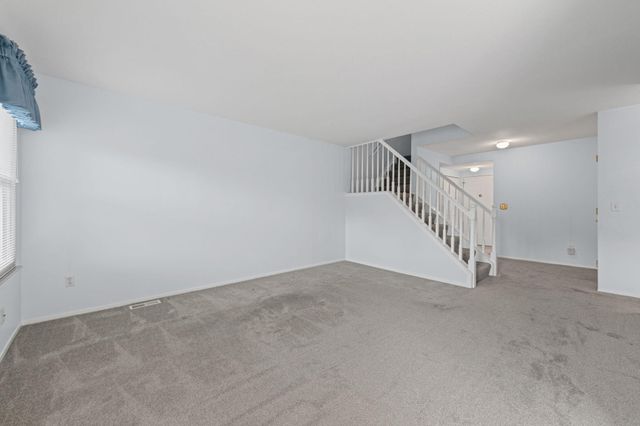 6640 Deerhurst Drive, Westland, MI 48185