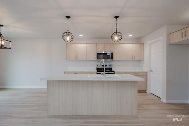 3089 S Maple Ranch Way, Nampa, ID 83686