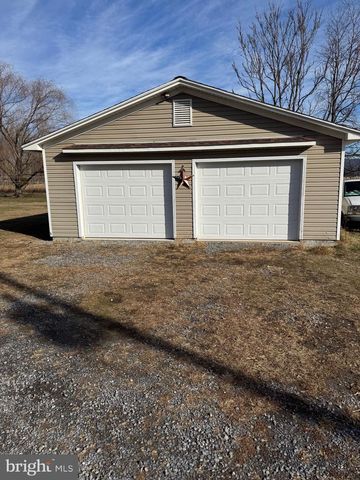 3673 JOHNSON RUN RD, Petersburg, WV 26847