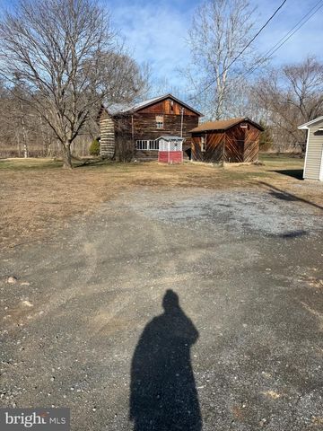 3673 JOHNSON RUN RD, Petersburg, WV 26847