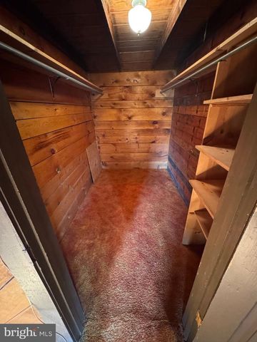 3673 JOHNSON RUN RD, Petersburg, WV 26847