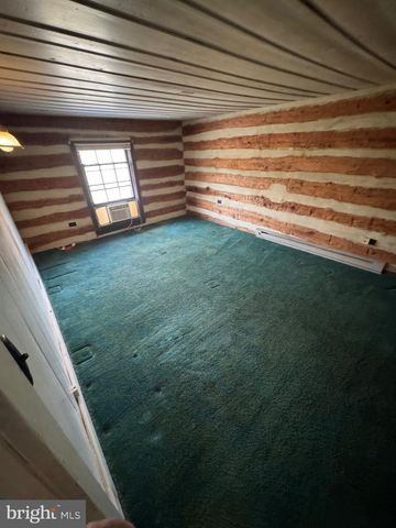 3673 JOHNSON RUN RD, Petersburg, WV 26847