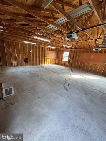 3673 JOHNSON RUN RD, Petersburg, WV 26847