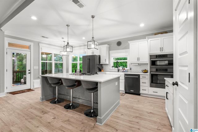 3404 CHATHAM CIRCLE, Trussville, AL 35173