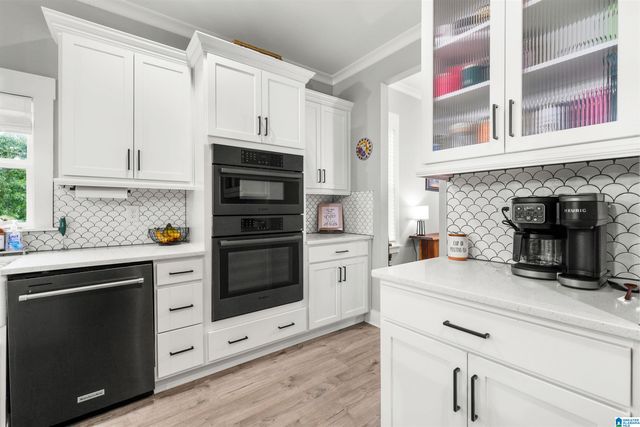 3404 CHATHAM CIRCLE, Trussville, AL 35173