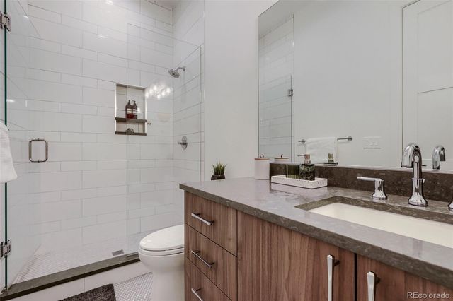 301 Krameria Street, Denver, CO 80220