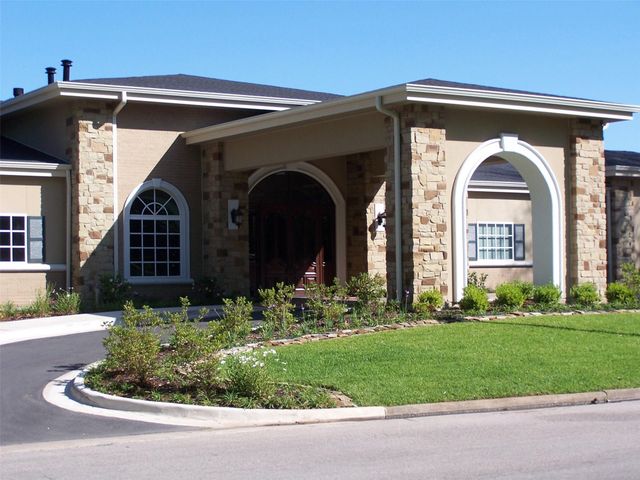 652 Cherry Hills Drive, Huntsville, TX 77340