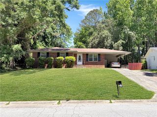 10624 Woodcock Street, Jonesboro, GA 30238