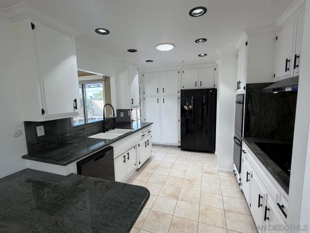 5782 Scripps, San Diego, CA 92122