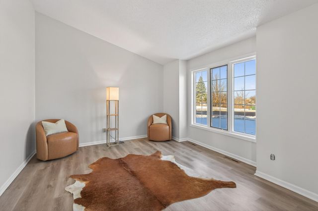 14430 Woodbridge Lane, Savage, MN 55378