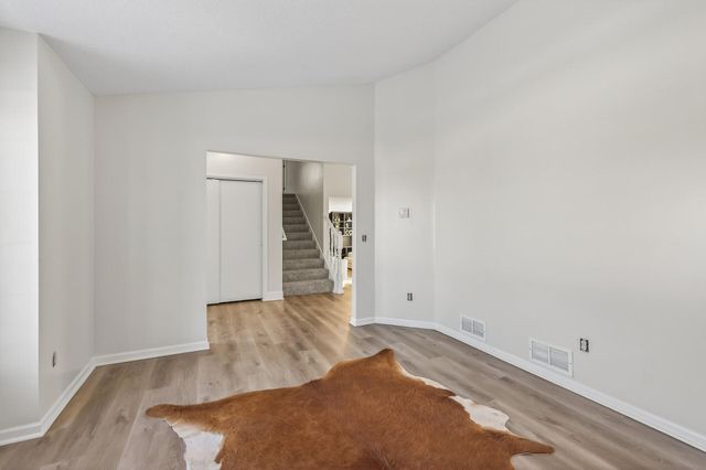 14430 Woodbridge Lane, Savage, MN 55378