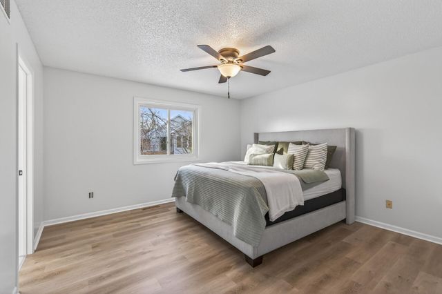 14430 Woodbridge Lane, Savage, MN 55378