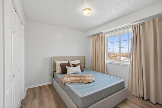 14430 Woodbridge Lane, Savage, MN 55378