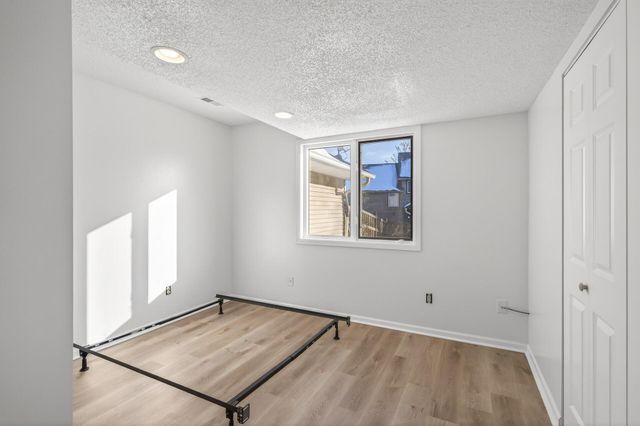 14430 Woodbridge Lane, Savage, MN 55378