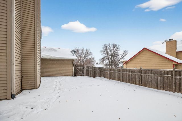 14430 Woodbridge Lane, Savage, MN 55378