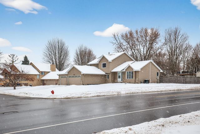 14430 Woodbridge Lane, Savage, MN 55378