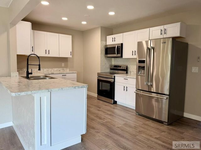 805 K Street, Idaho Falls, ID 83402