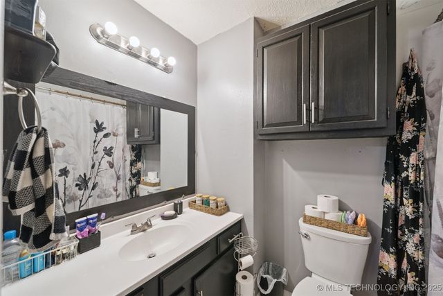 29905 E 144th Street S, Coweta, OK 74429