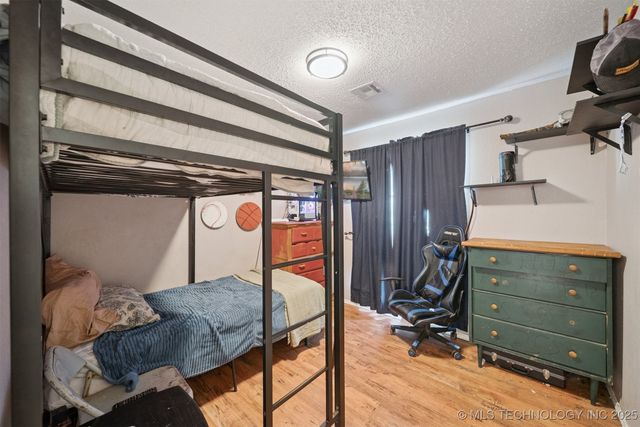 29905 E 144th Street S, Coweta, OK 74429