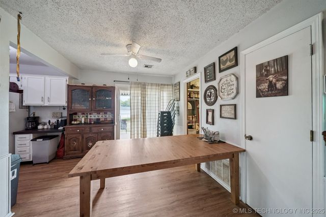 29905 E 144th Street S, Coweta, OK 74429