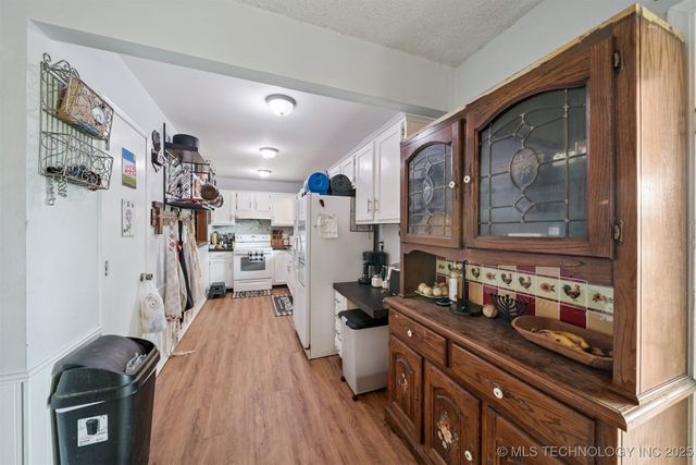 29905 E 144th Street S, Coweta, OK 74429