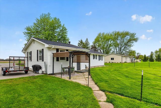 2459 11 Mile Road, Beaver Twp, MI 48611