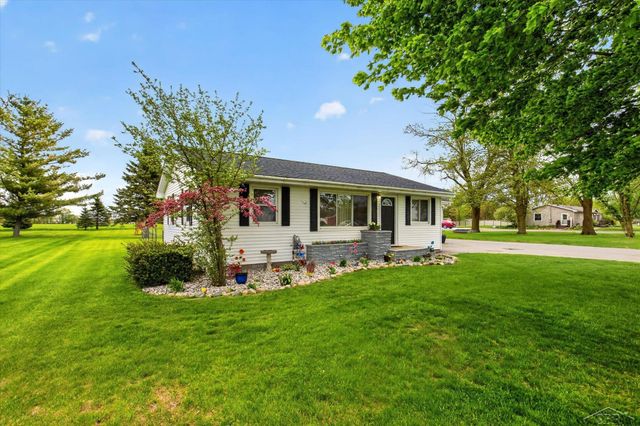 2459 11 Mile Road, Beaver Twp, MI 48611
