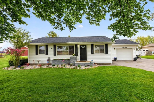 2459 11 Mile Road, Beaver Twp, MI 48611