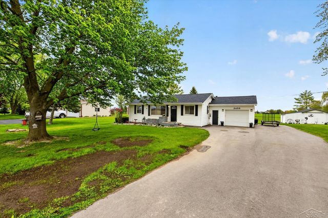 2459 11 Mile Road, Beaver Twp, MI 48611