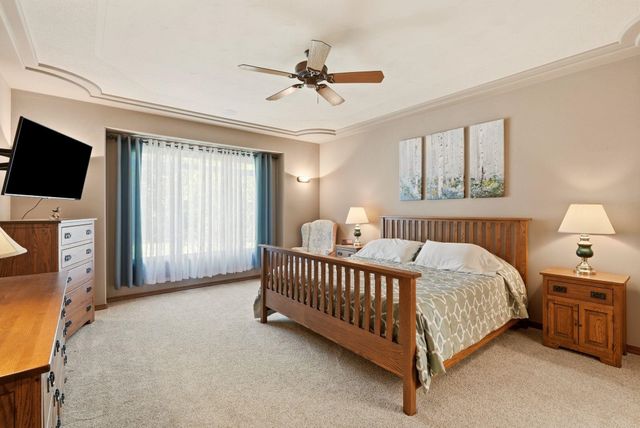 1215 E Huron Dr, Spokane, WA 99208