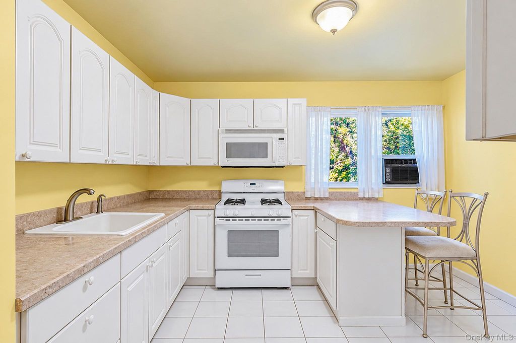 72 Sammis Avenue, Deer Park, NY 11729 — photo 5