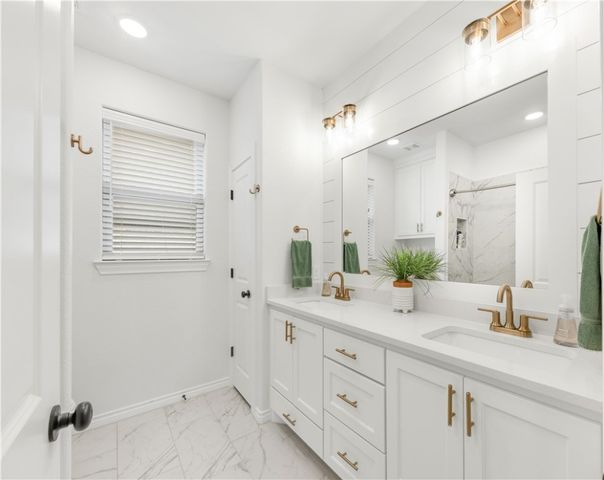 4330 Fox River Lane, Bryan, TX 77802